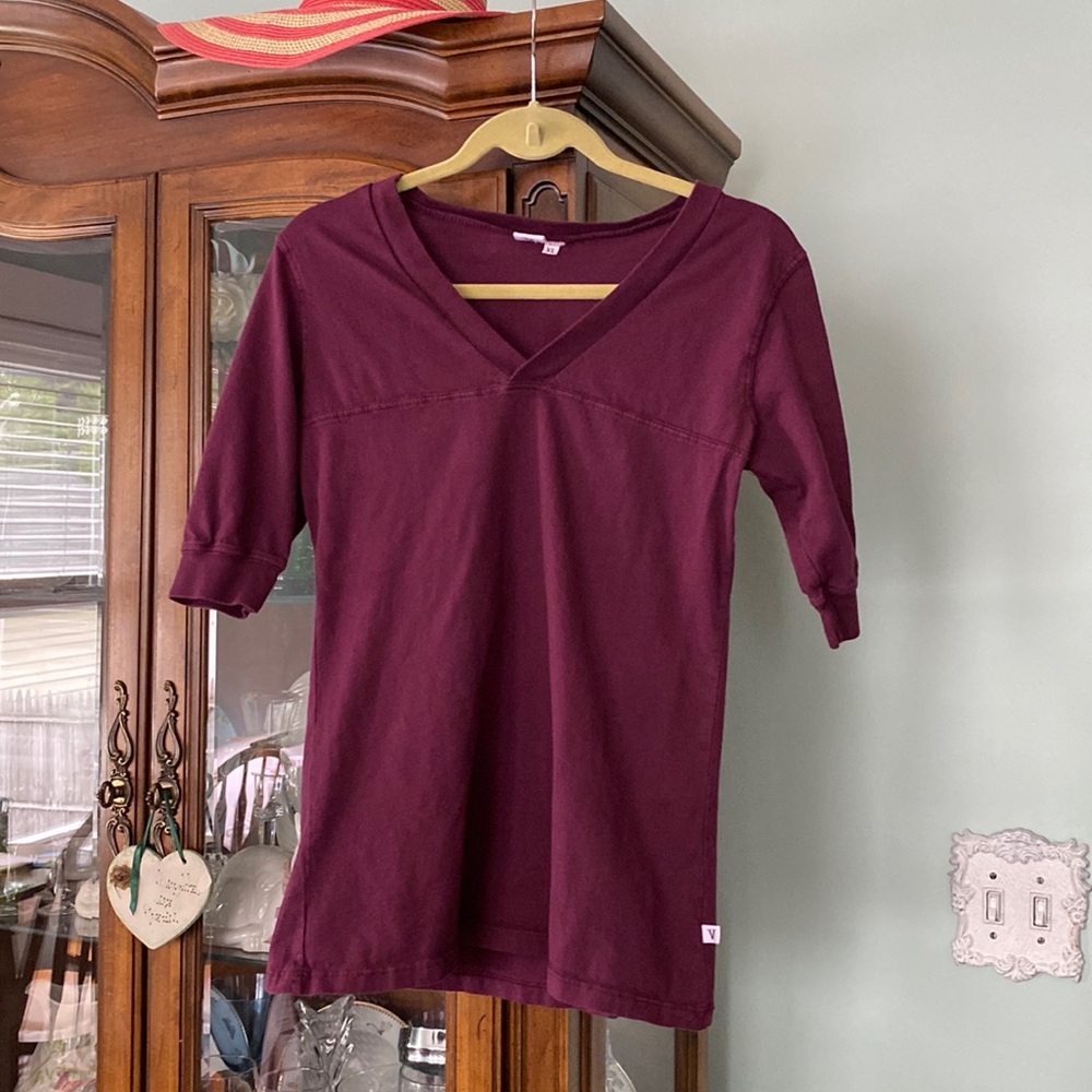 Tee